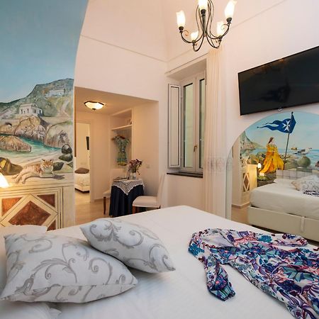 Aparthotel Antica Repubblica In Amalfi Center At 100Mt From The Sea Exteriör bild