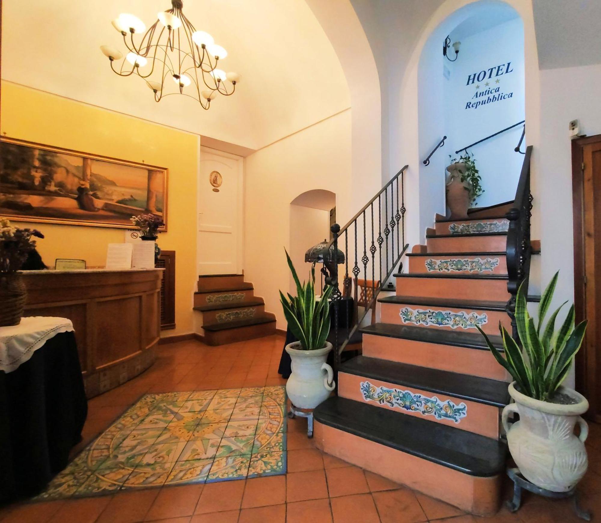 Aparthotel Antica Repubblica In Amalfi Center At 100Mt From The Sea Exteriör bild