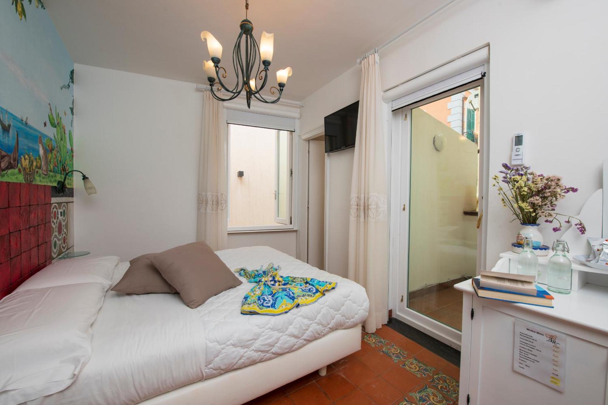 Aparthotel Antica Repubblica In Amalfi Center At 100Mt From The Sea Exteriör bild