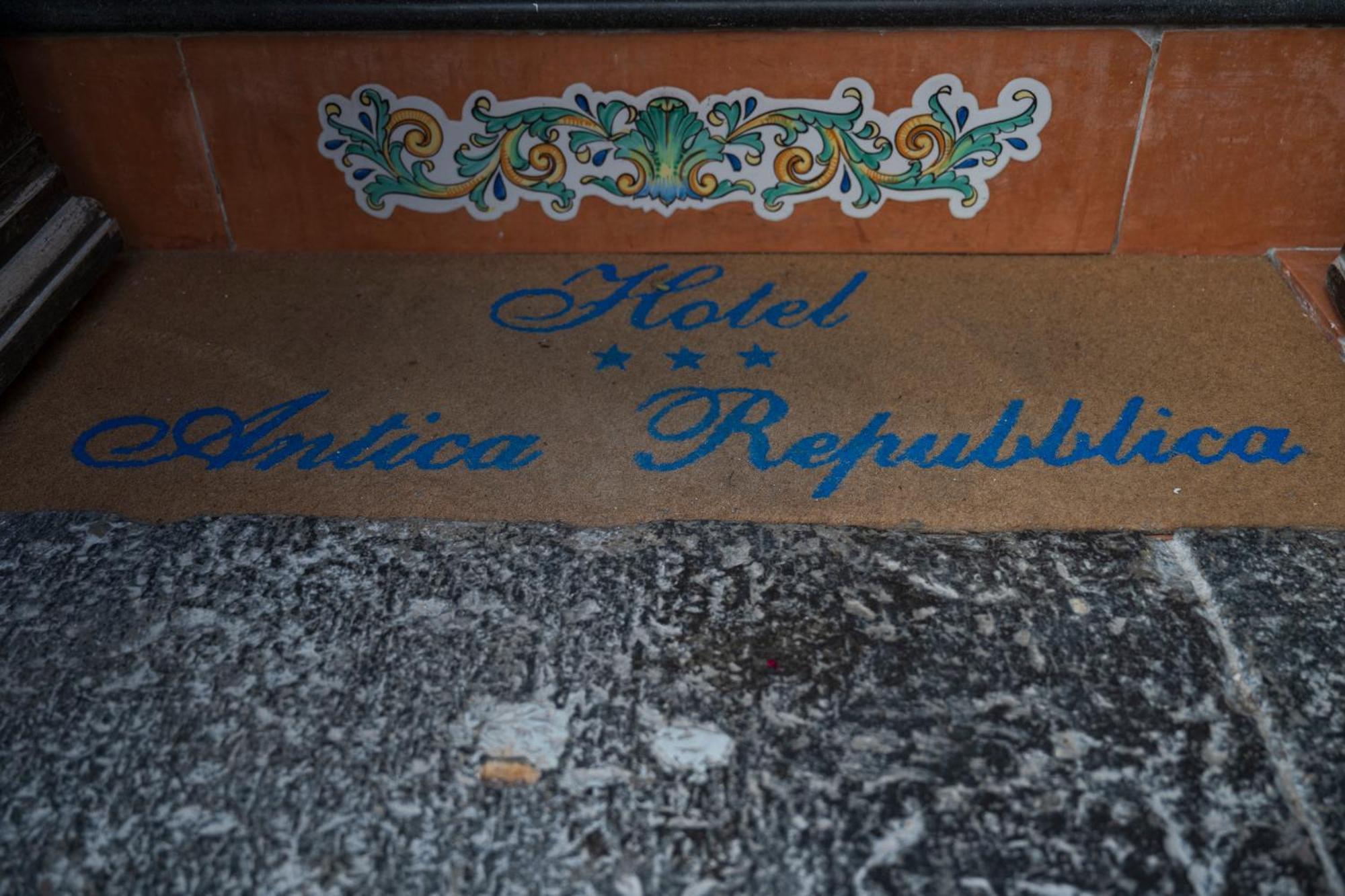 Aparthotel Antica Repubblica In Amalfi Center At 100Mt From The Sea Exteriör bild